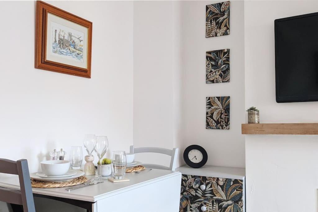 Baker'S Cottage, Urban Spa And Garden Bar Evesham Extérieur photo